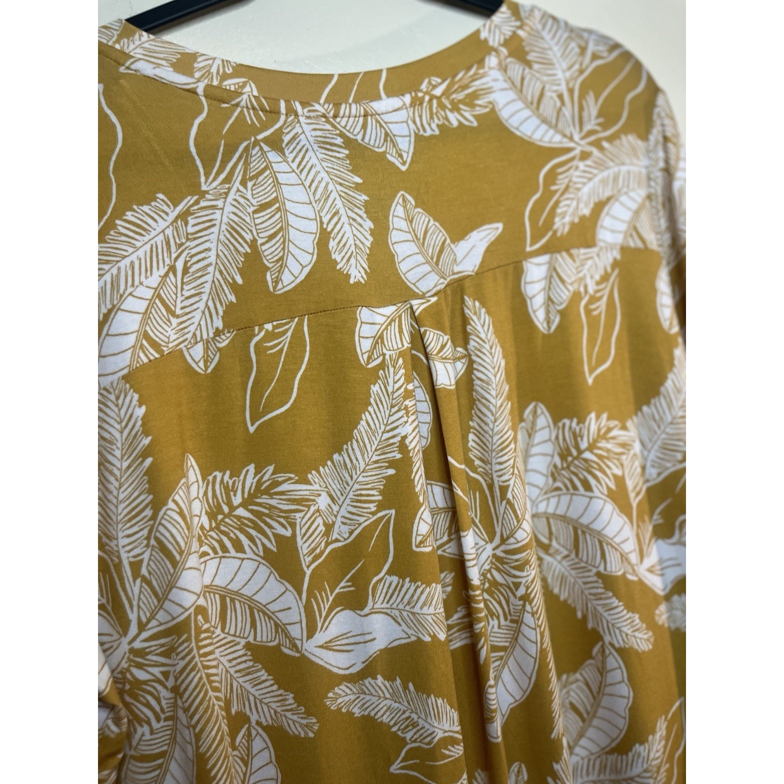 Nwt Latched Mama Blouse Size Xl Mustard Nursing Layered Tiered Boho Boutique — image 7 of 8